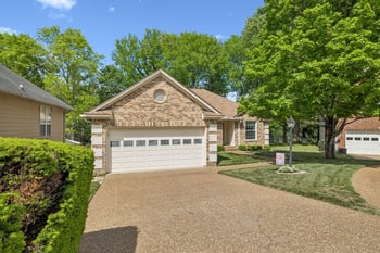 3508 Greenwood Dr, Hermitage, TN 37076