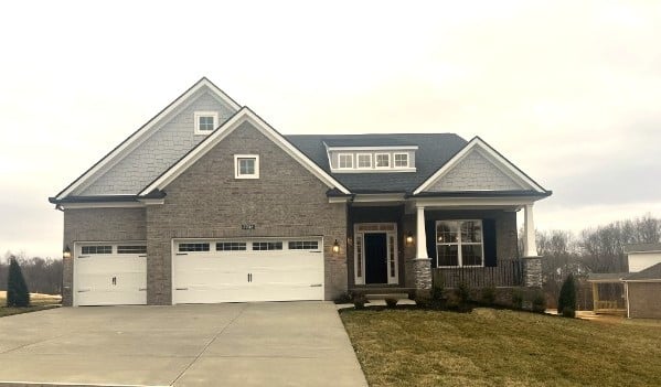 7914 Pine St, Fairview, TN 37062