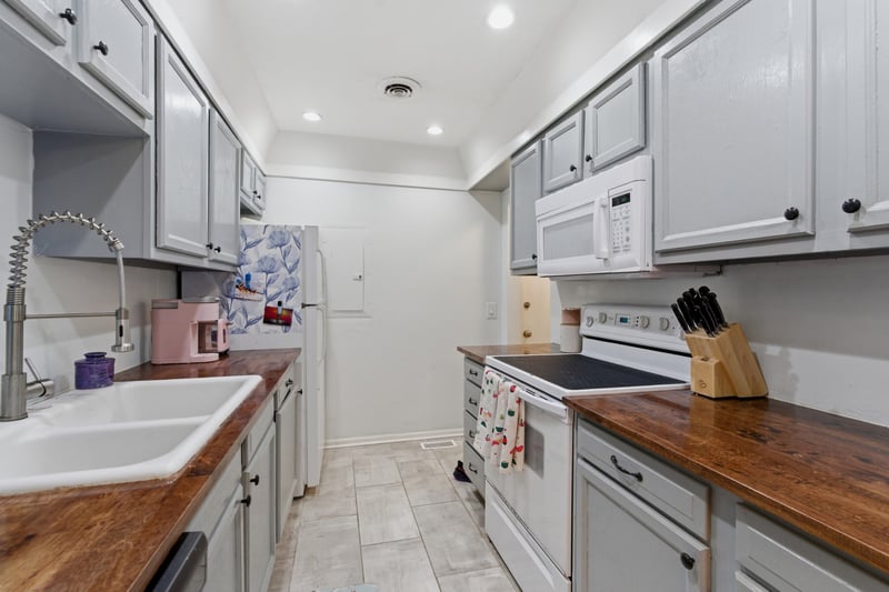 5025 Hillsboro Pike #15L, Nashville, TN 37215