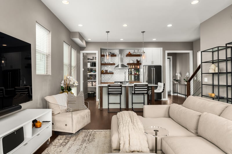 702 Porter Rd, Nashville, TN 37206