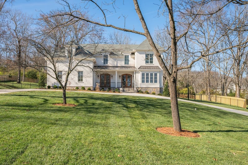 843 Neartop Dr, Nashville, TN 37205