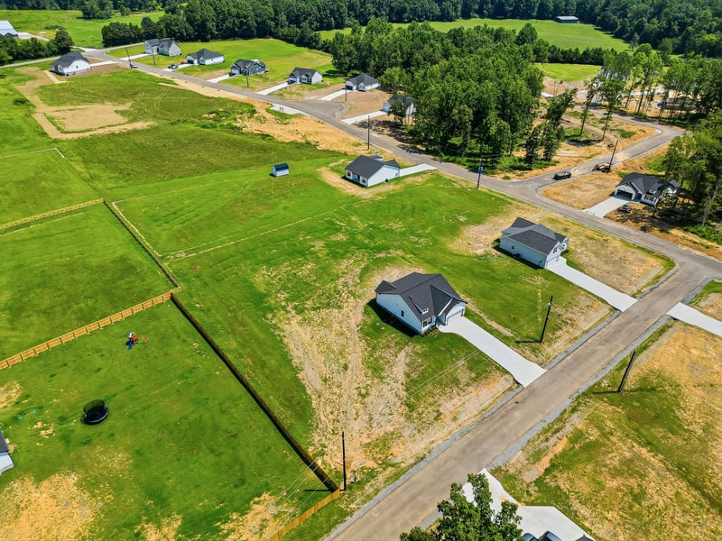 402 Marcella Ct, Dickson, TN 37055