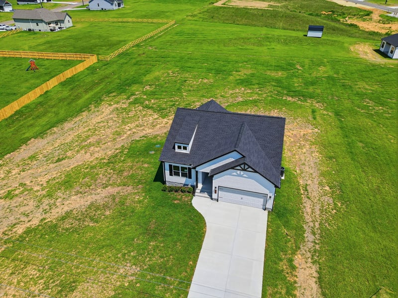 402 Marcella Ct, Dickson, TN 37055
