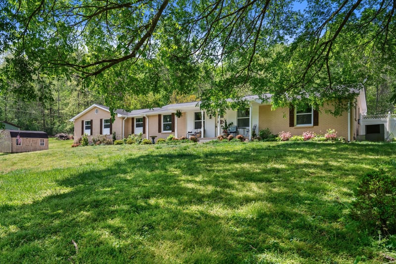 1142 Indian Springs Rd, Pegram, TN 37143