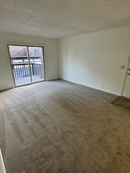 500 Paragon Mills Rd #M13, Nashville, TN 37211