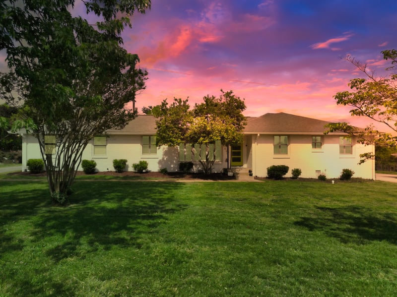 5141 Regent Dr, Nashville, TN 37220