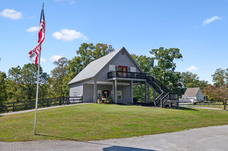 4325 Cave Springs Rd, Columbia, TN 38401