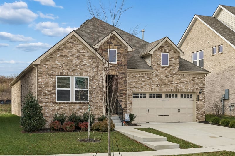 428 Triple Crown Cir, Gallatin, TN 37066