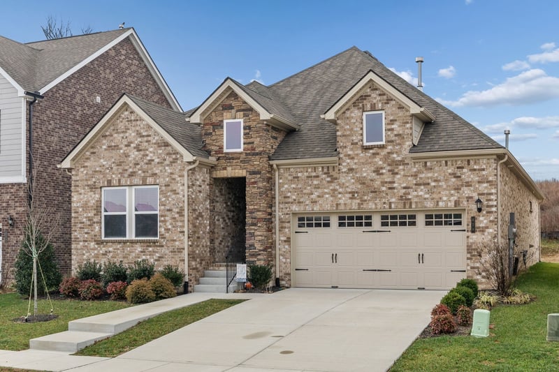 428 Triple Crown Cir, Gallatin, TN 37066