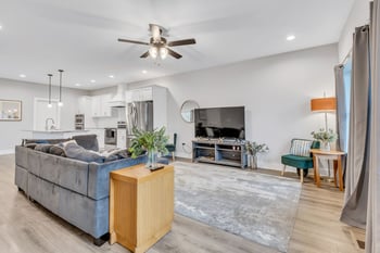 125 Lewis St, Nashville, TN 37210