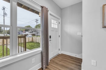 125 Lewis St, Nashville, TN 37210