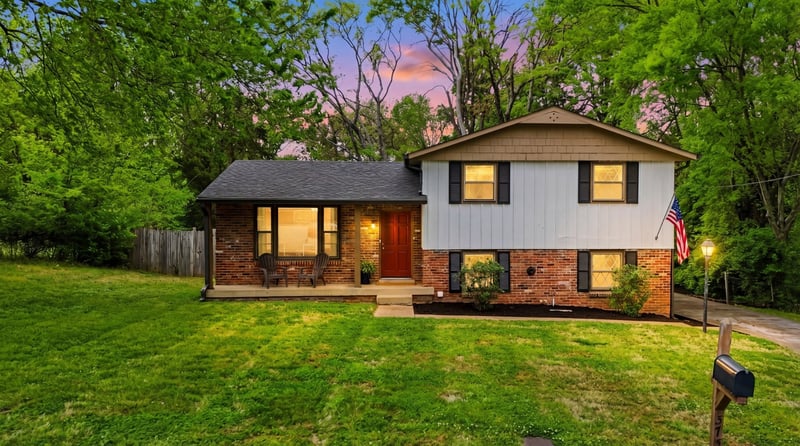 3731 Valley Ridge Dr, Nashville, TN 37211