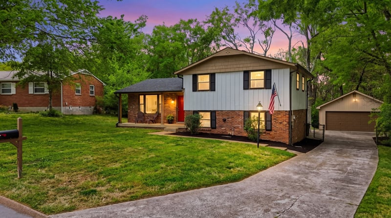 3731 Valley Ridge Dr, Nashville, TN 37211