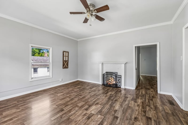 408 W 12th St, Columbia, TN 38401