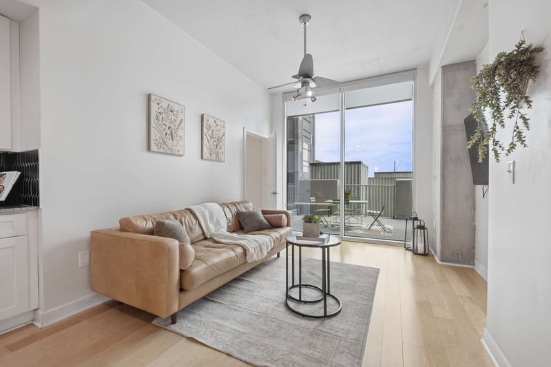 415 Church St #1013, Nashville, TN 37219