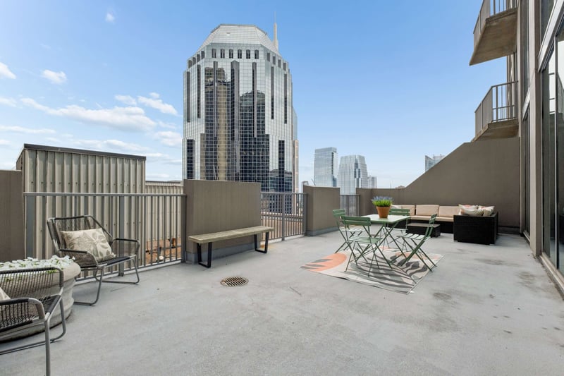 415 Church St #1013, Nashville, TN 37219