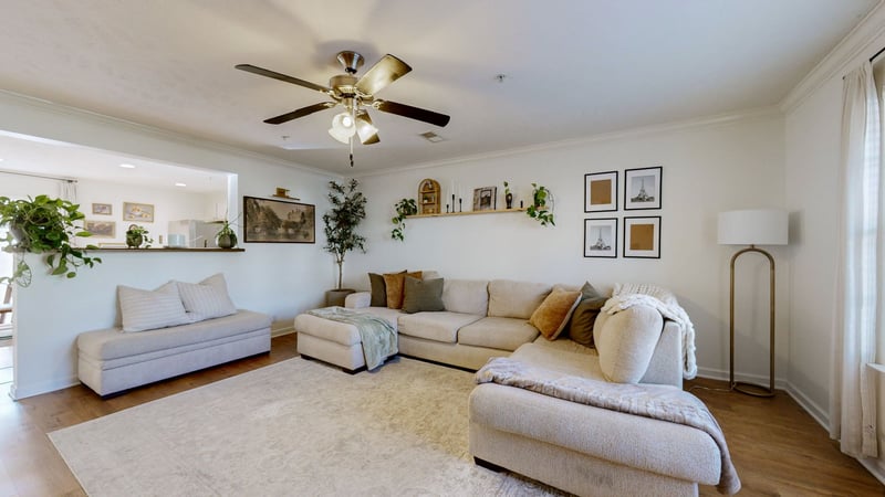 2037 Debonair Ln, Murfreesboro, TN 37128