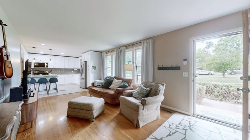 1145 Cherbron Dr, Nashville, TN 37207
