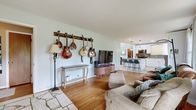 1145 Cherbron Dr, Nashville, TN 37207