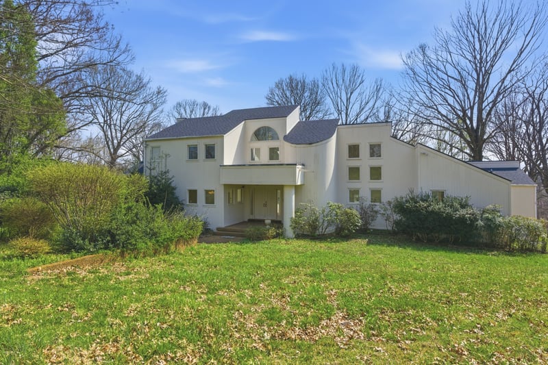 8267 Hawkins Rd, College Grove, TN 37046