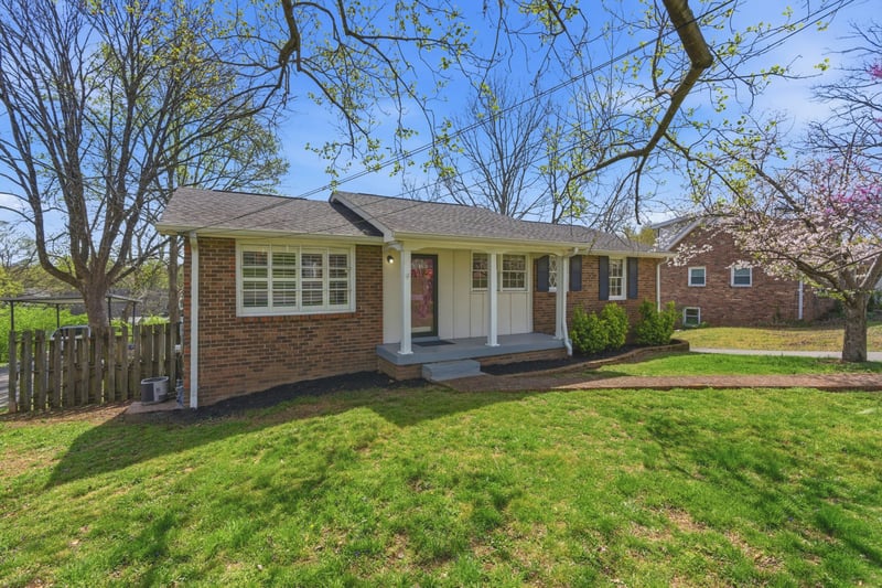 216 Whorley Dr, Nashville, TN 37217