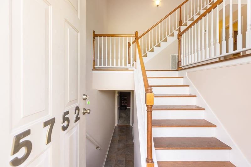 5752 Amalie Dr, Nashville, TN 37211