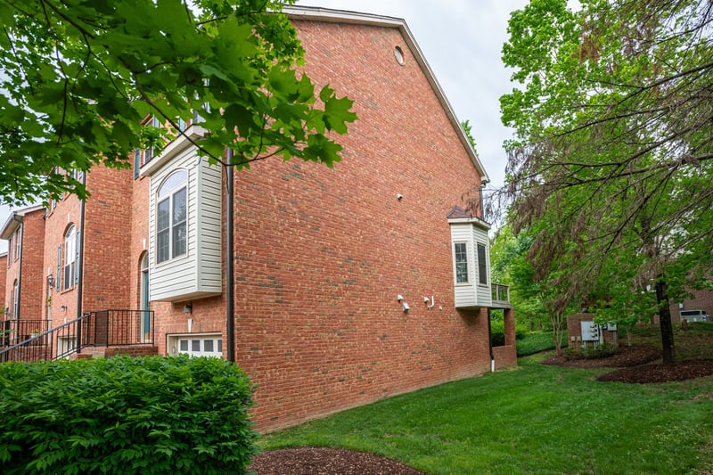 100 Carriage Ct, Brentwood, TN 37027