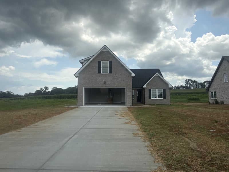 3184 Dusenburg Dr, Christiana, TN 37037