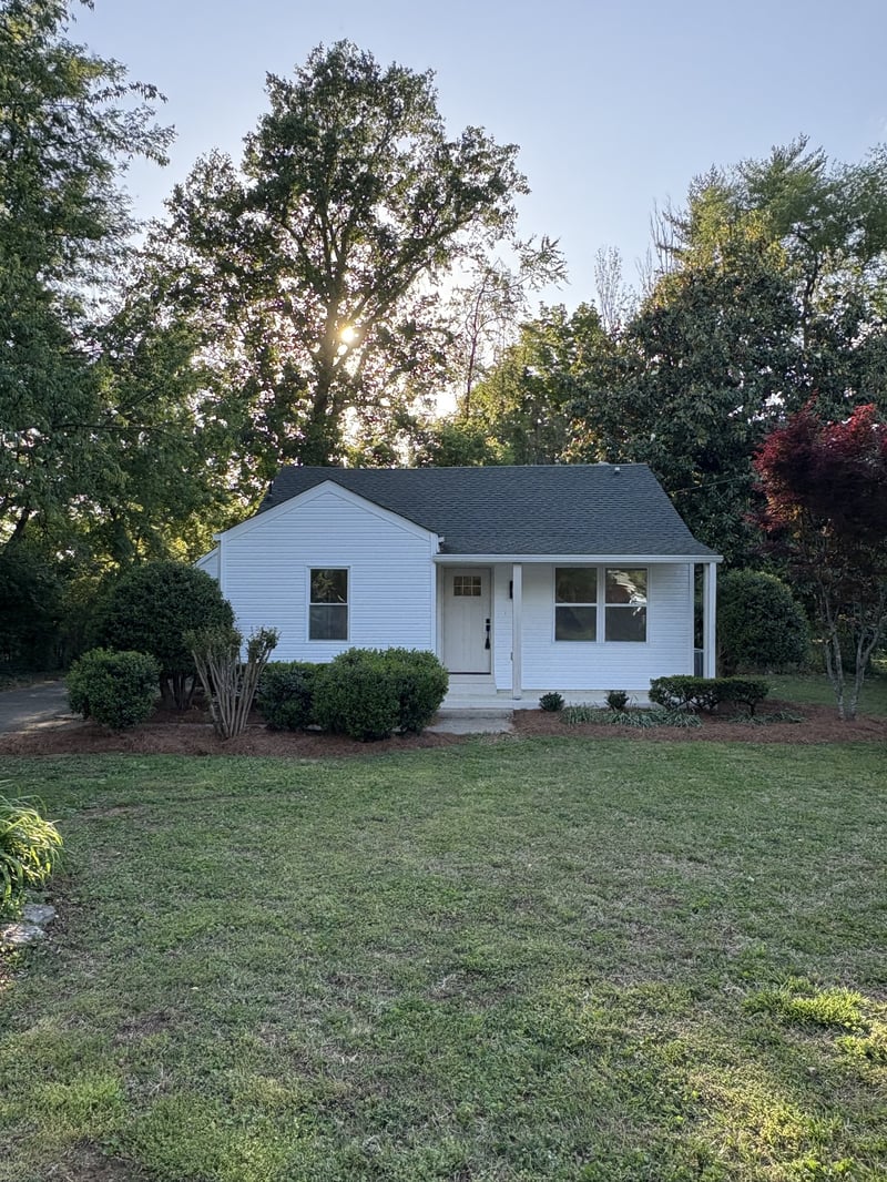 1615 Graybar Ln, Murfreesboro, TN 37129