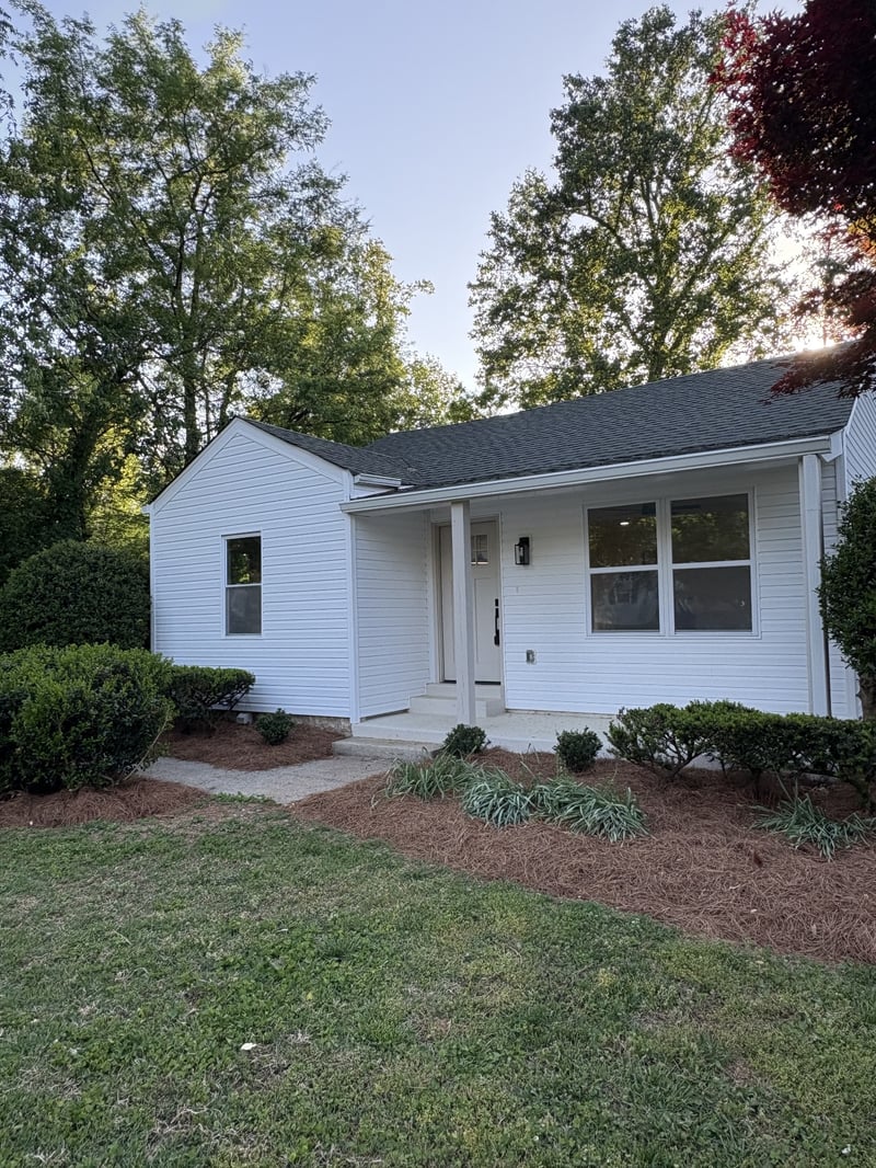 1615 Graybar Ln, Murfreesboro, TN 37129