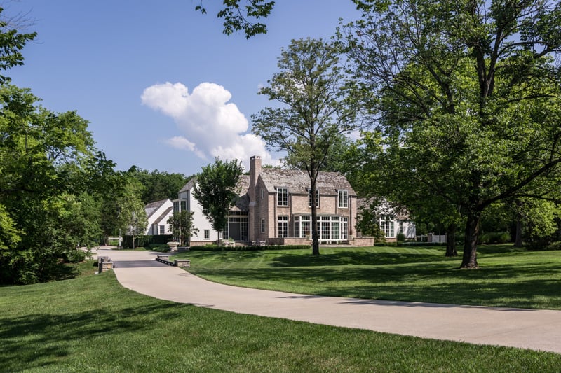 5623 Hillsboro Pike, Nashville, TN 37215