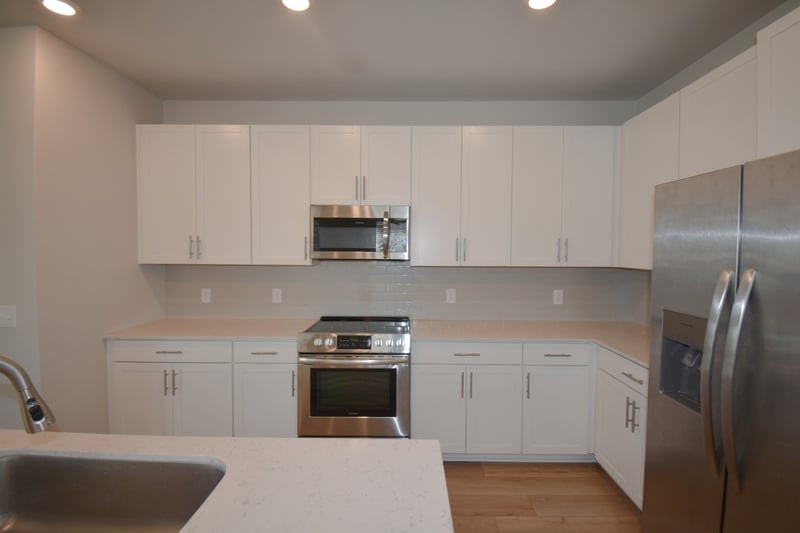 2279 Hospitality Ln, Murfreesboro, TN 37128