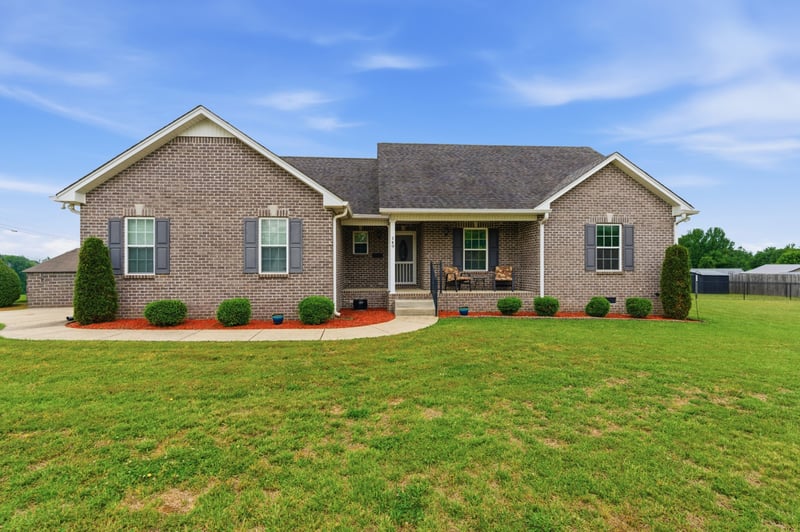 149 Beaver Creek Dr, Portland, TN 37148