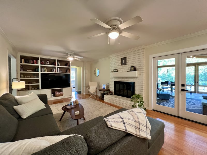 885 Holly Tree Gap Rd, Brentwood, TN 37027