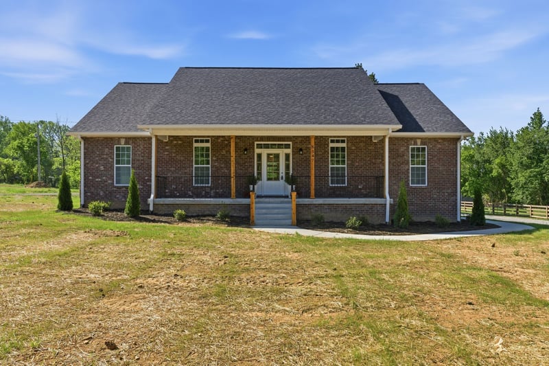 8347 Horseshoe Rd, Cross Plains, TN 37049