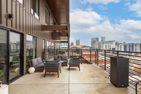 635 7th Ave #610, Nashville, TN 37203