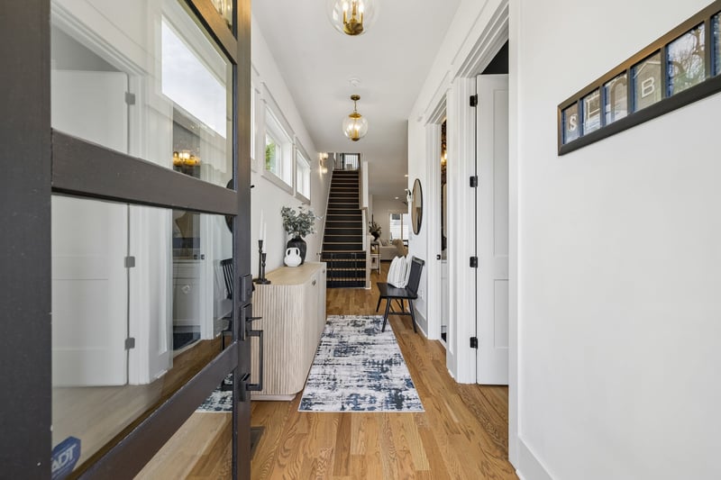 1217 N 8th St, Nashville, TN 37207