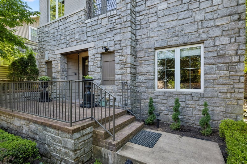 301 32nd Ave, Nashville, TN 37212