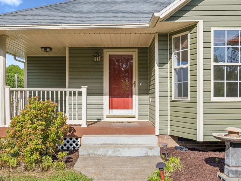 136 Oak Valley Dr, Spring Hill, TN 37174