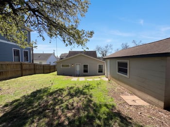 1067 Zophi St, Nashville, TN 37216