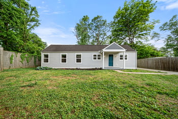 2706B Brunswick Dr, Nashville, TN 37207