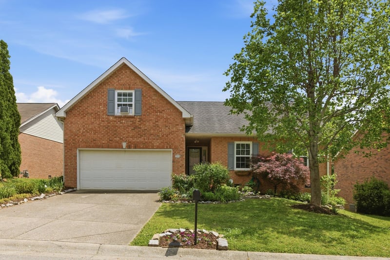 7113 Somerset Farms Dr, Nashville, TN 37221