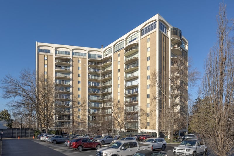 4215 Harding Pike #1203, Nashville, TN 37205