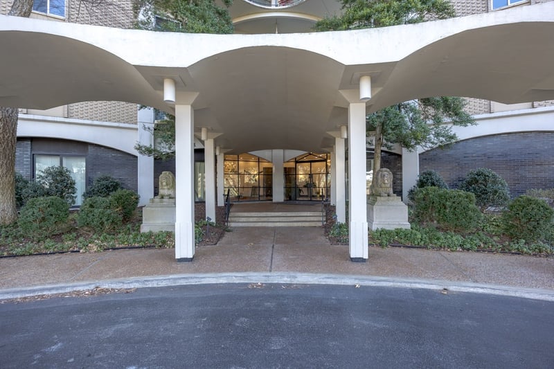 4215 Harding Pike #1203, Nashville, TN 37205