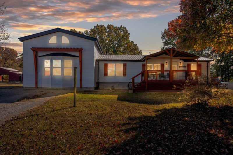 1325 Lost Country Dr, Springfield, TN 37172