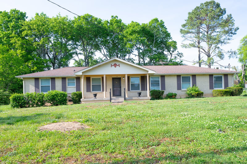 119 Chippendale Dr, Hendersonville, TN 37075