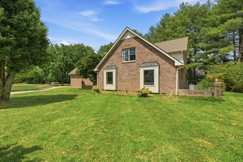 252 Newcastle Dr, Murfreesboro, TN 37129