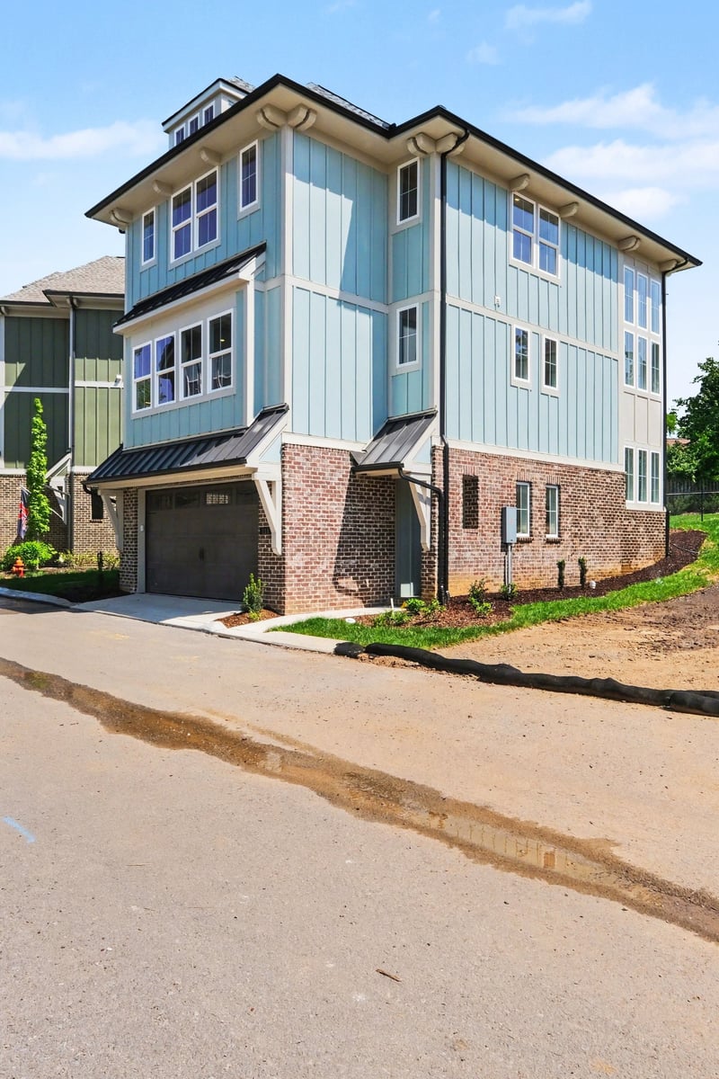 111 Honeywine St, Nashville, TN 37206