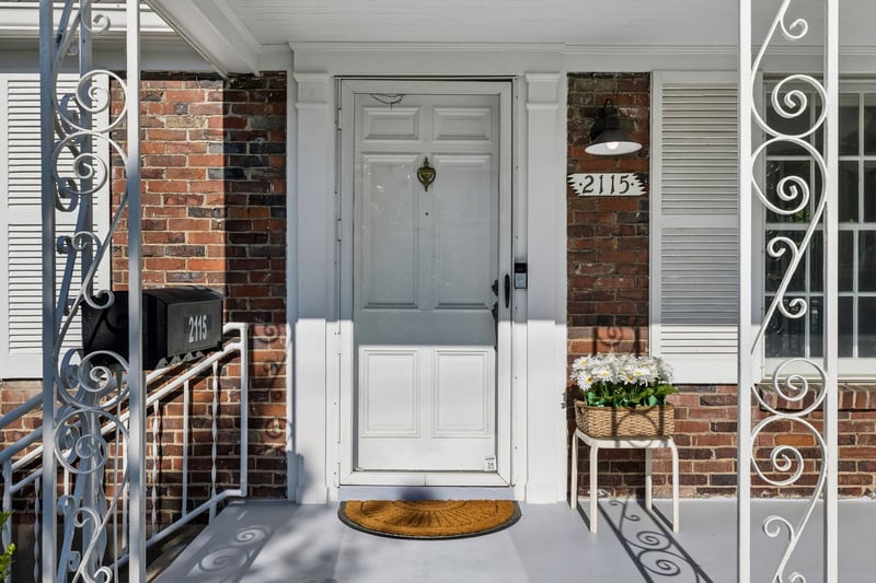 2115 Natchez Trce, Nashville, TN 37212