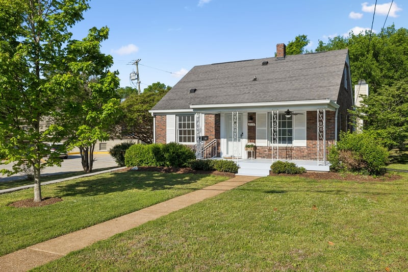 2115 Natchez Trce, Nashville, TN 37212